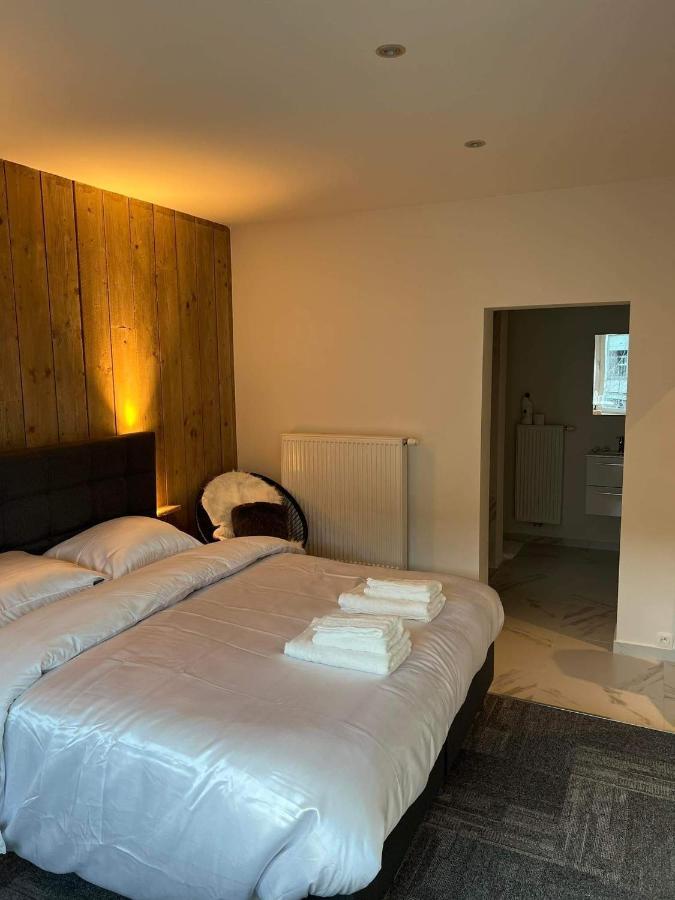 Grote Kamer In Brugge Centrum Met Badkamer ! Exterior photo